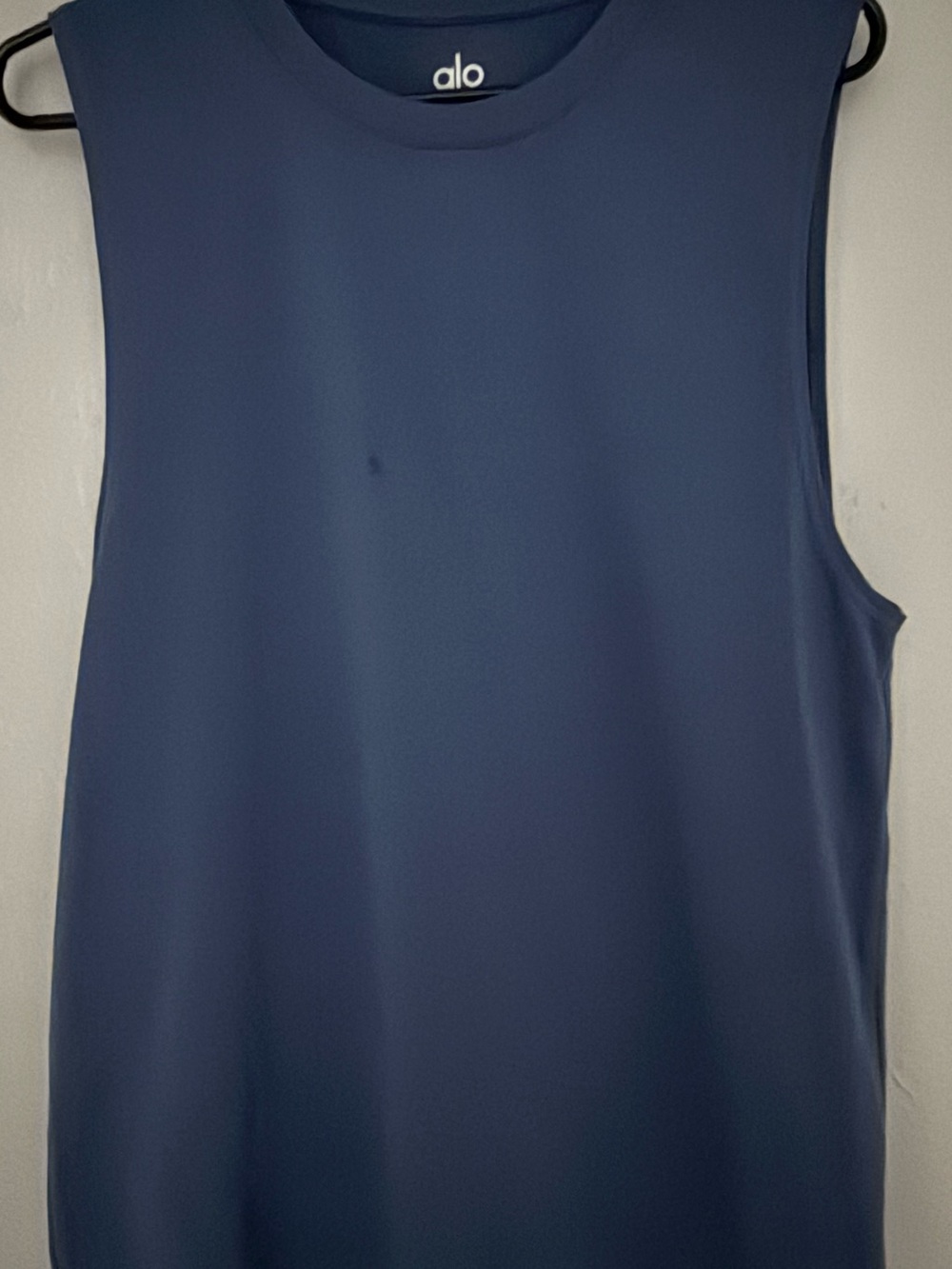 ALO Yoga Navy Sleeveless Muscle Tank